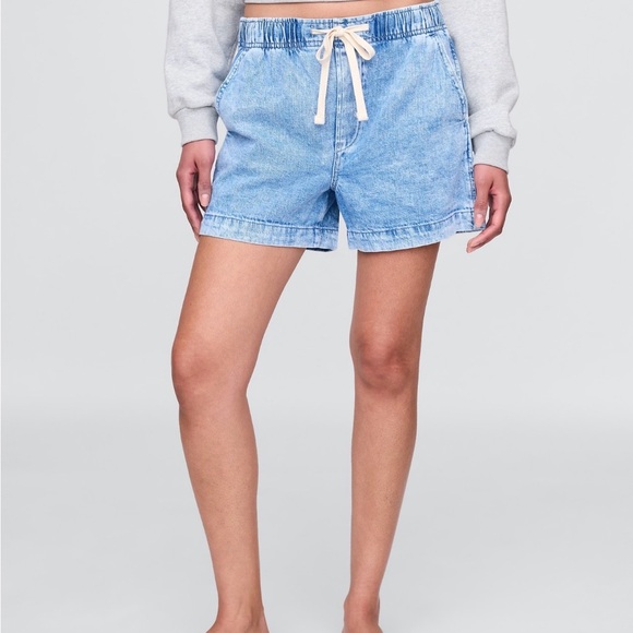 GAP Light Wash Drawstring Jean Shorts - Light Blue - Picture 2 of 4